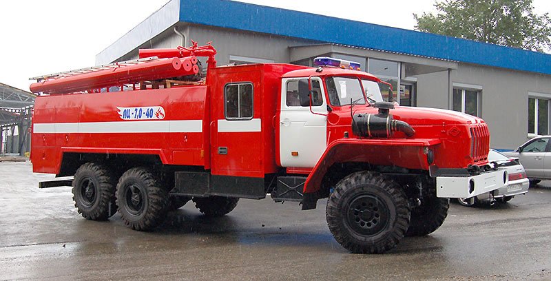 Купить масштабную модель пожарного автомобиля АЦ-40 Урал 