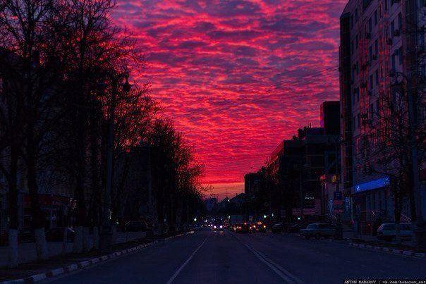 закат в городе