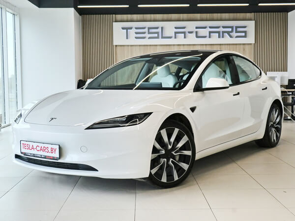 Tesla Model S Plaid 2021