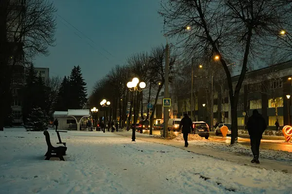 Скачать картинки Зимний город дорога, стоковые фото Зимний 