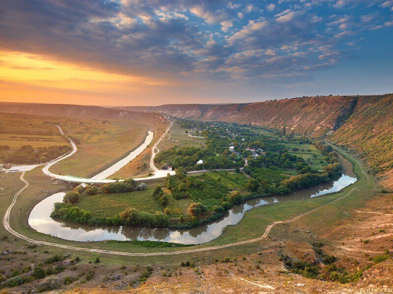 Скачать картинки Negeri liar di moldova, стоковые фото Negeri 