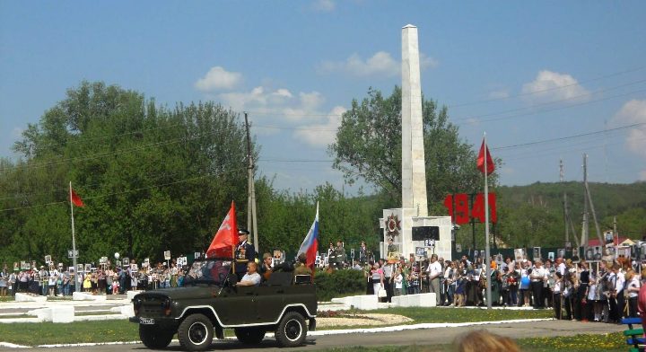 В городе Каменка Пензенской области на площади выложили новую 