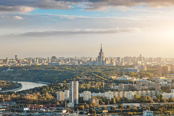 ночная панорама города москвы Стоковое Фото