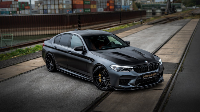 BMW M5 MH5 700 