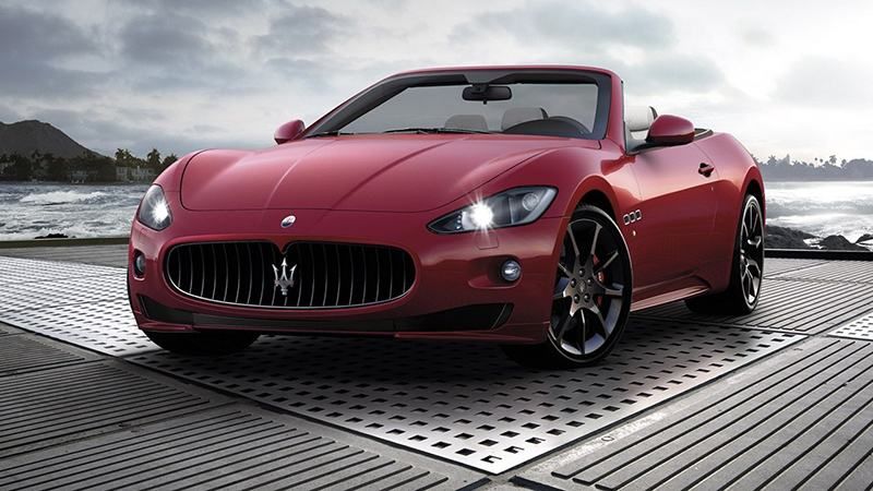 Стоимость Maserati GranCabrio Sport 