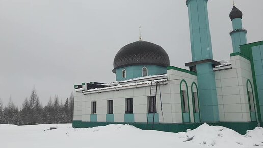 Памятник Первостроителям города 