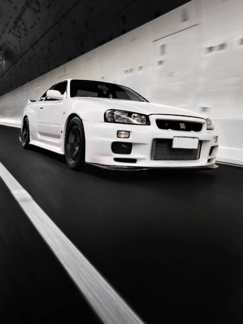 Live wallpaper Grey Nissan Skyline 2000 GTR download on 