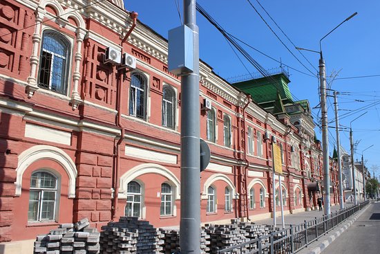 Казанскую набережную и исторический 