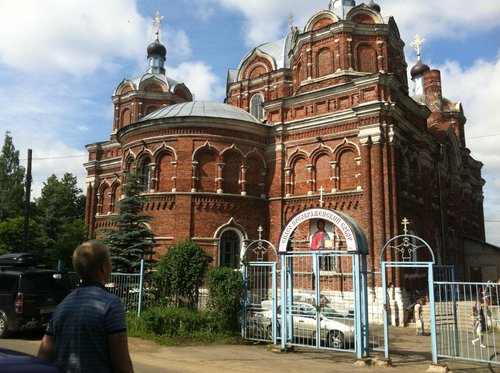 Здание бывших торговых рядов в Коврове