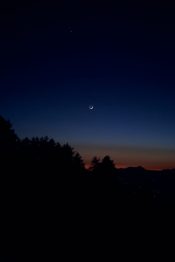 Moon phases на Андроид скачать бесплатно