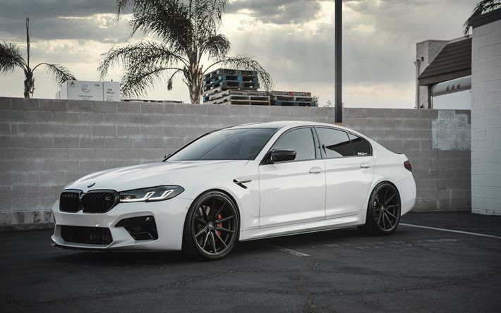 BMW M5 F90