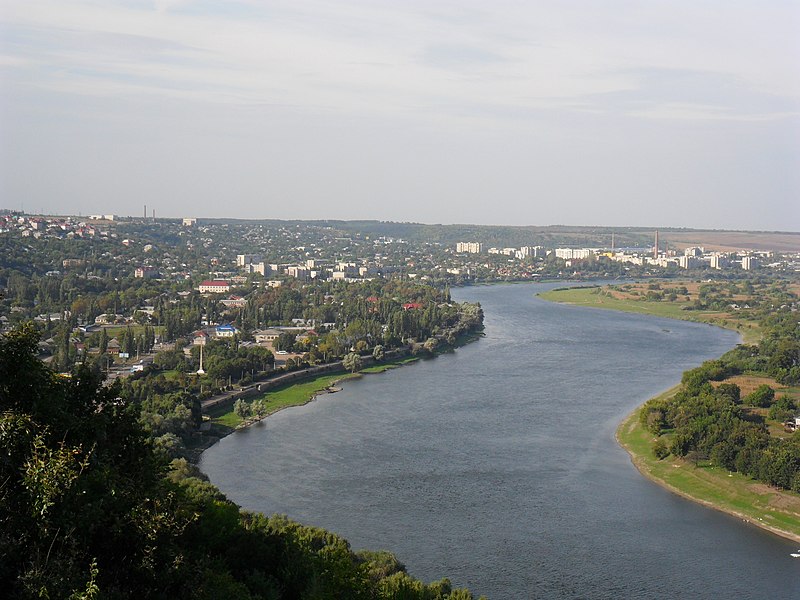 Средневековая крепость в городе Сороки, Республика Молдова 