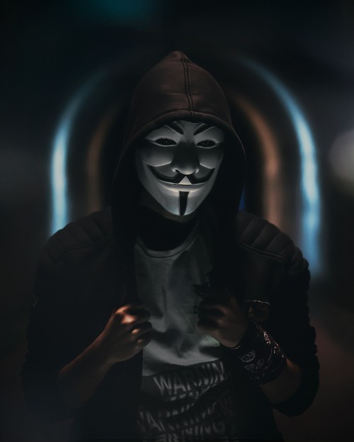 Обои ноутбук, анонимус, Anonymous, хакер на телефон и рабочий 